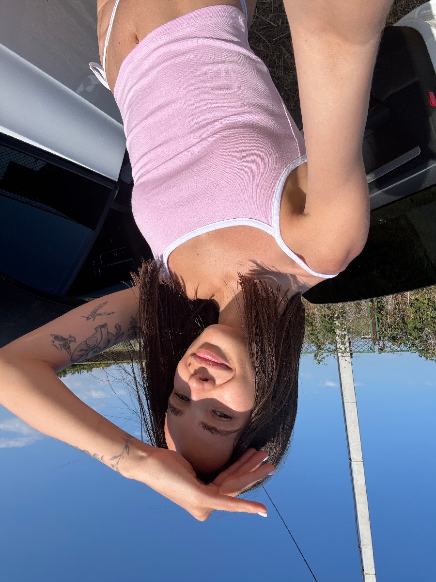 Sexy model Tina in Pyongyang